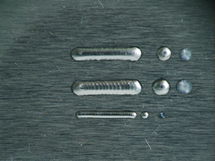 <a href='http://www.baobook.cn/product/3.htm' class='text_a'>模具激光焊機</a>修復鏡面模具效果