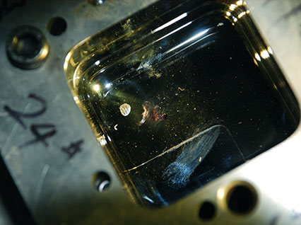 <a href='http://www.baobook.cn/product/3.htm' class='text_a'>模具激光焊機</a>修復鏡面模具效果